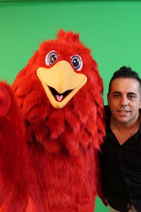 KIRMIZI KARTAL