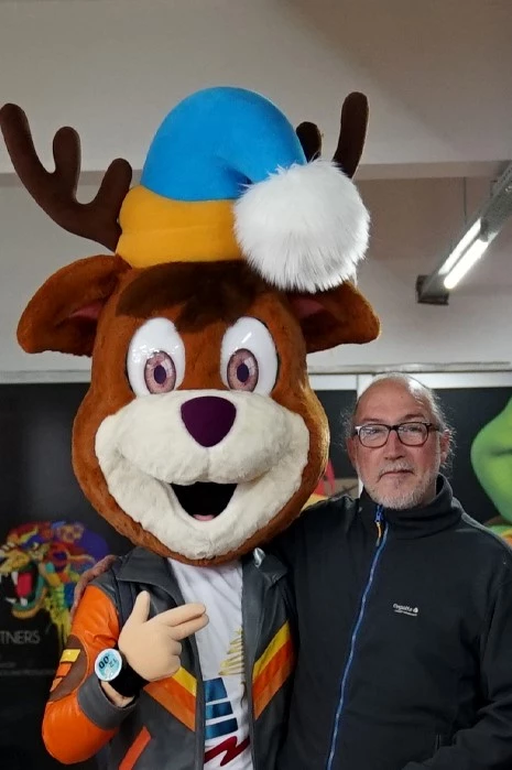STYLISH DEER